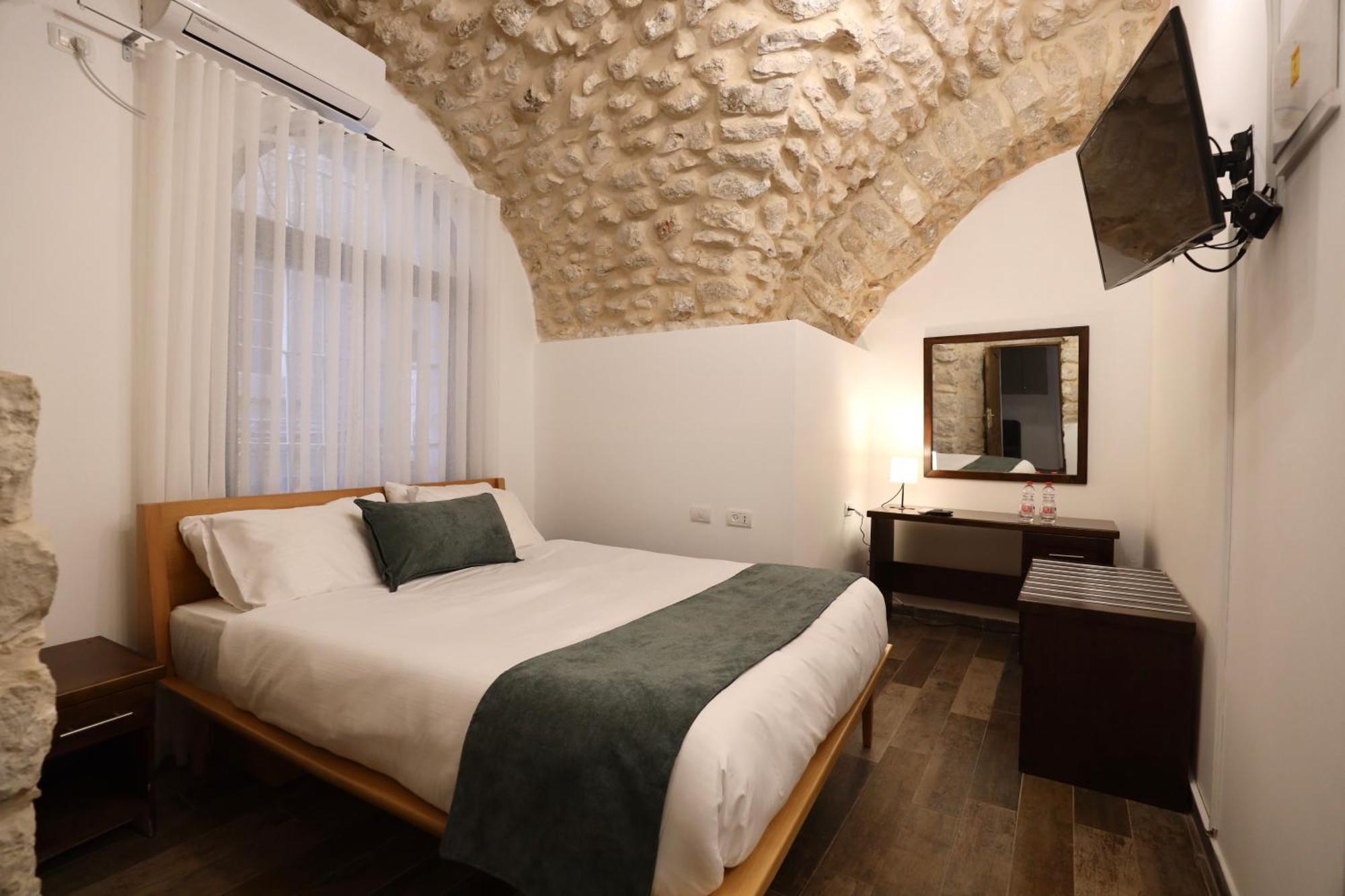 Petrakis Inn Jerusalem Ngoại thất bức ảnh