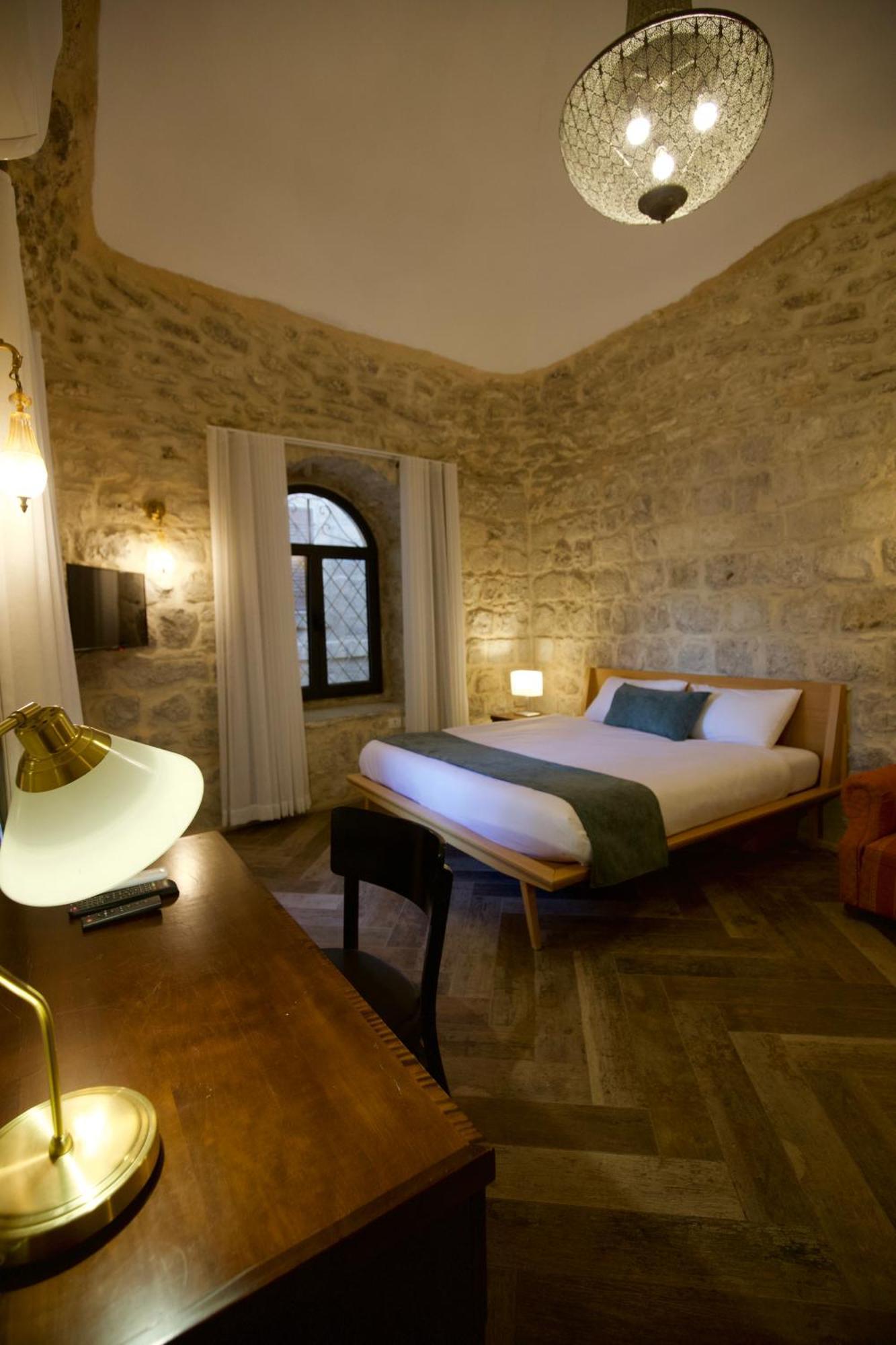 Petrakis Inn Jerusalem Ngoại thất bức ảnh