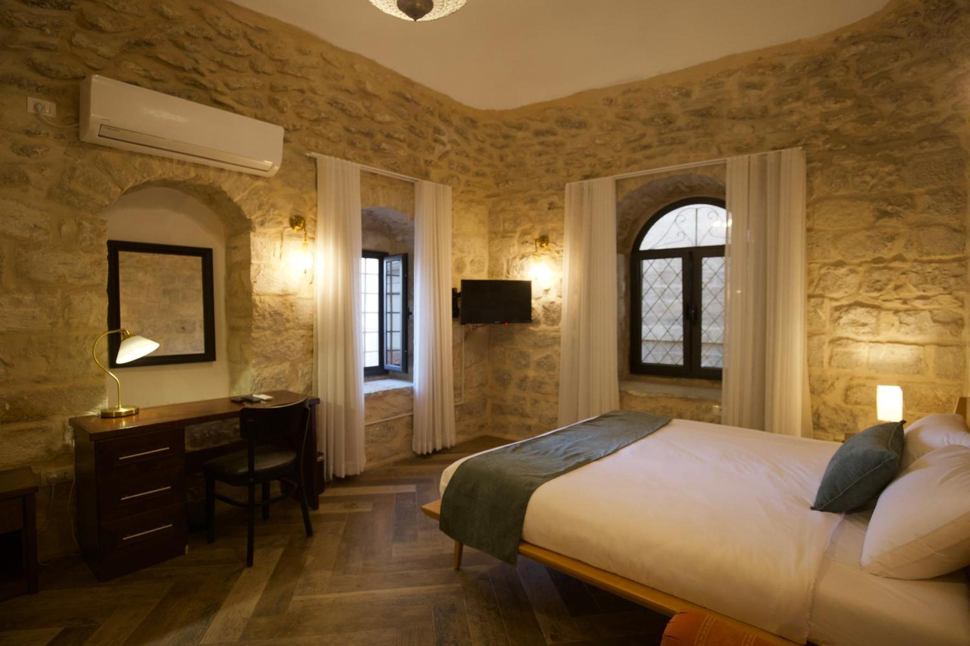 Petrakis Inn Jerusalem Ngoại thất bức ảnh